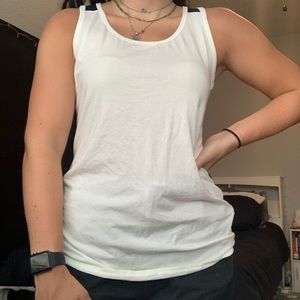 *NEW WITH TAGS* calia workout top